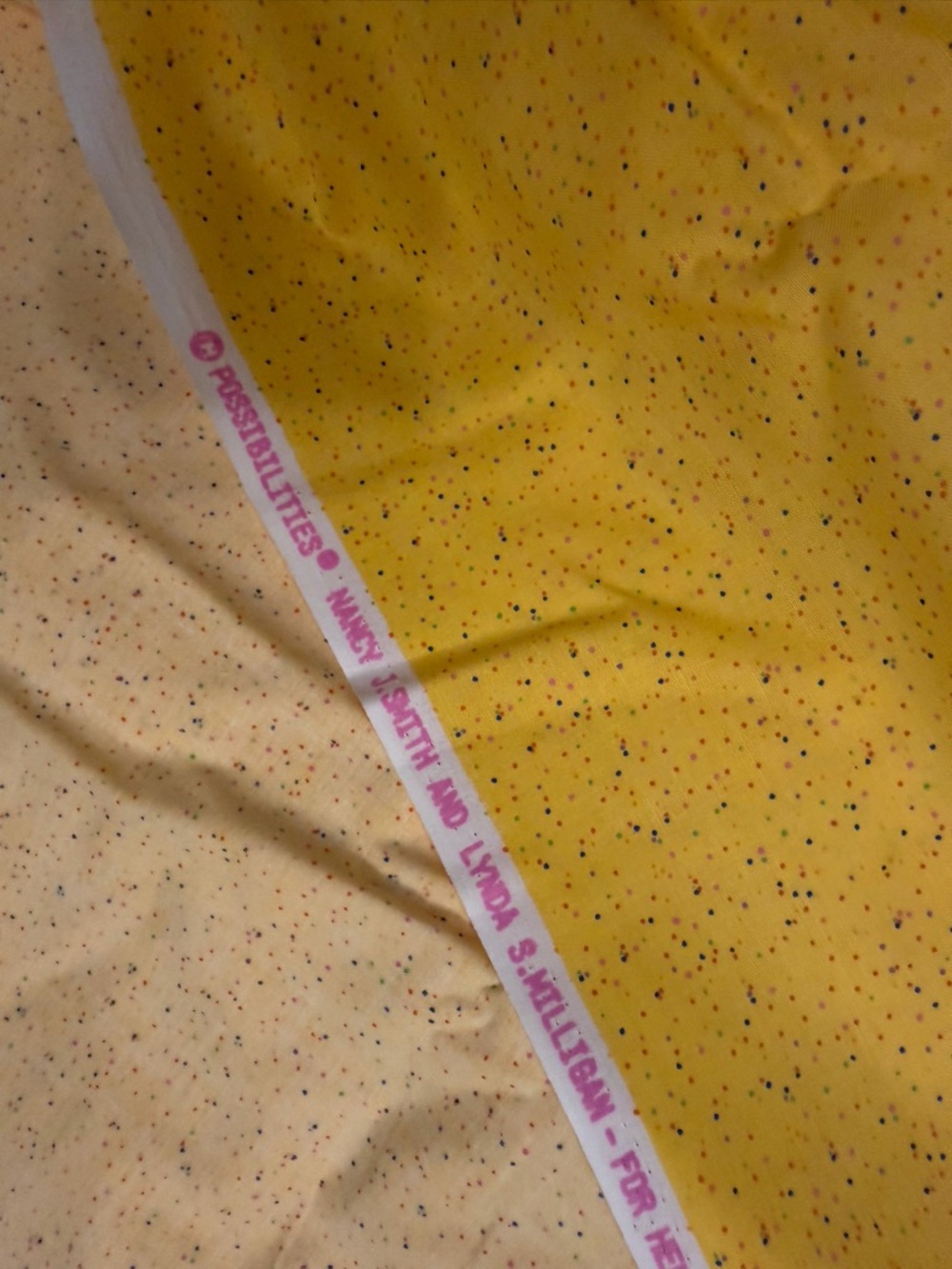 Vintage Speckled Yellow Fabric - Picture 2 of 3